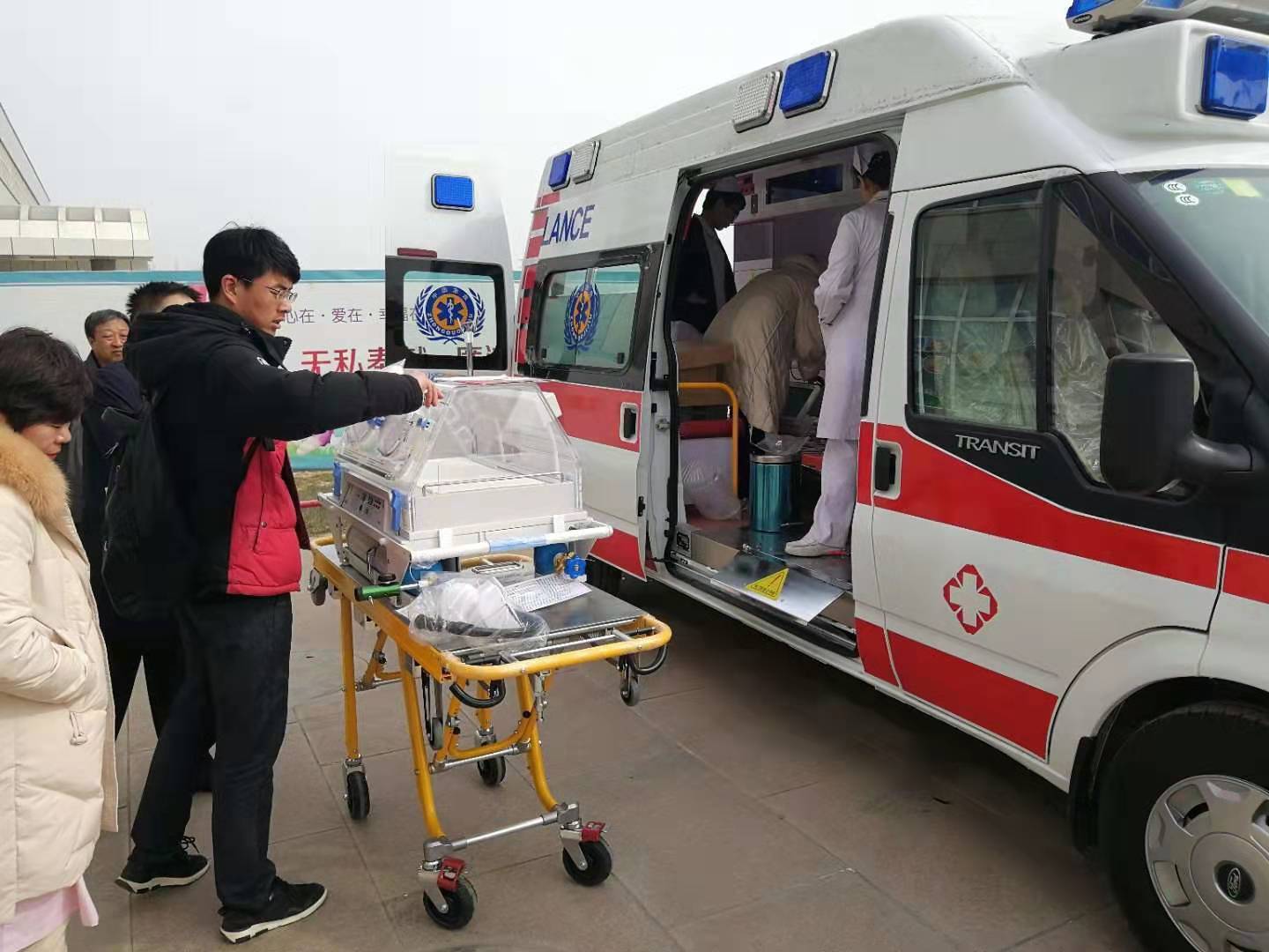 广汉县救护车转院